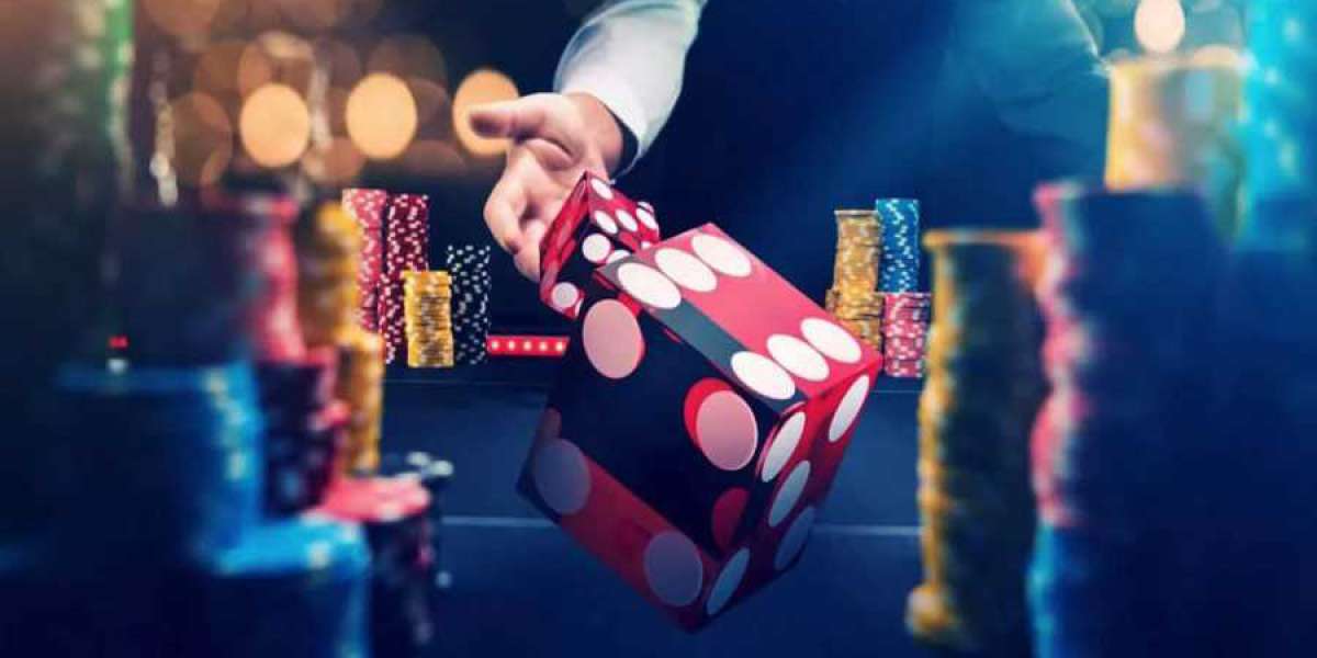 Baccarat Bonanza: Betting Big on Digital Thrills at Your Favorite Baccarat Site!